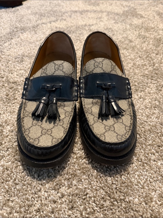 Gucci Beige GG Canvas and Black Leather Tassel Loafers main image 2